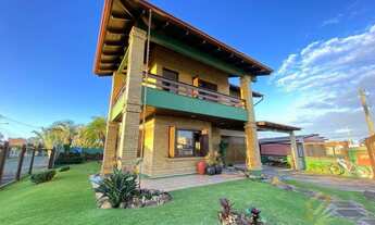 Imagem: Casa e Sobrado de 3 dormitórios à Venda