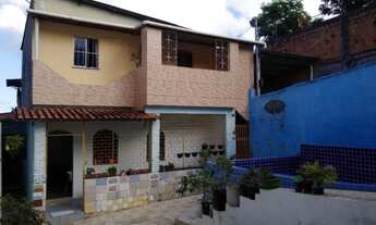 Imagem 2: Casa para venda possui 180 metros quadrados com 3 quartos com piscina em santa Izabel