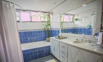 Imagem 5: Casa à venda com 211m², 4 quartos e 3 vagas