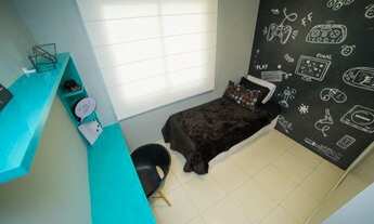 Imagem 3: Ao lado do Delphina Aziz // Smart Torquato 2