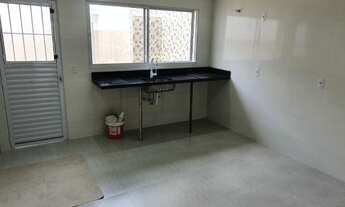 Imagem 4: Lindo Sobrado sendo 3 dorms e 1 Suite