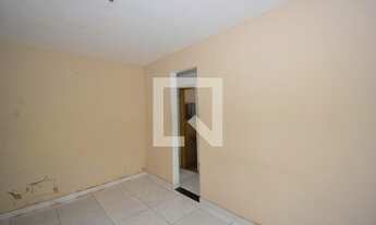 Imagem 2: Casa para Aluguel - Marechal Hermes, 1 Quarto, 35 m2