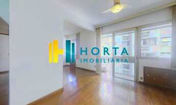 Imagem 2: Living com 3 ambientes divididos em sala de jantar, de estar e escritório, Uma suíte com s