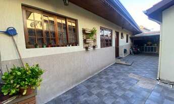 Imagem 3: Sobrado todo mobiliado + Casa Completa no Fundo