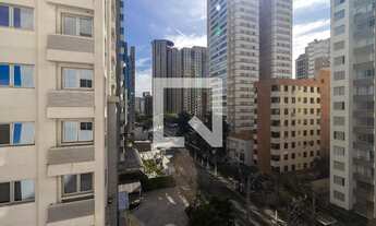 Imagem 7: Apartamento à Venda - Itaim Bibi, 2 Quartos, 75 m2