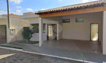 Imagem 4: Casa térrea no Condomínio Vilage Toledo