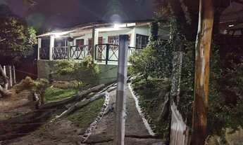 Imagem: Chácara em Gravatá c/casa de 6qts, baias