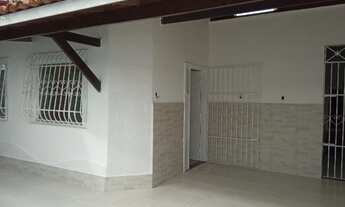 Imagem 2: Vende-se casa no bairro Aeroporto, próximo à praia, direto com o proprietário