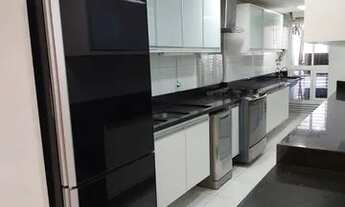 Imagem 7: Apartamento para aluguel possui 150 metros quadrados com 2 quartos em Adrianópolis - Manau