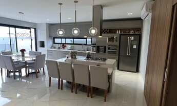 Imagem 5: Semi sobrado no Florais da Mata VG com 4 suítes e escritório porteira fechada