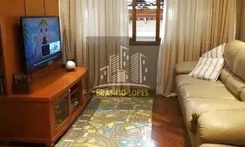 Imagem: Casa próxima ao metrô Santos-Imigrantes