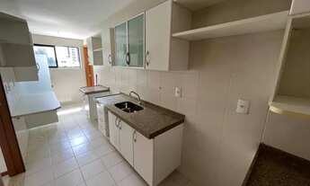 Imagem 2: Apartamento para venda com 96 metros quadrados com 3 quartos no Farol