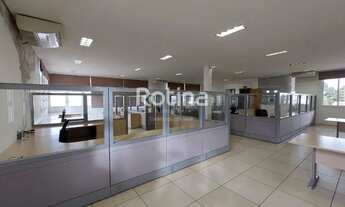 Imagem 7: Prédio Inteiro para alugar, 7 vagas, Tubalina - Uberlândia/MG - R$ 12.500,00