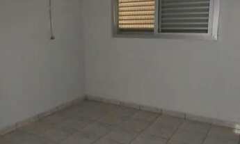 Imagem 6: Apartamento com 2 quartos para alugar por R$ 700.00, 53.94 m2 - VILA BOSQUE - MARINGA/PR