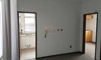 Imagem 4: Apartamento no Bairro vila perola, 02 quartos, e 01 banheiro com box, e cozinha com armári