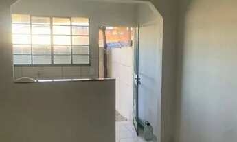 Imagem 3: Excelente Casa de 03 Quartos no Bairro Lindeia