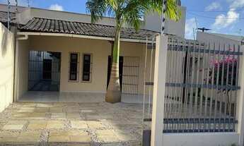 Imagem: Casa Para Venda próxima Av. Maria Lacerda