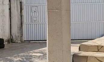 Imagem 3: Casa na praia com piscina