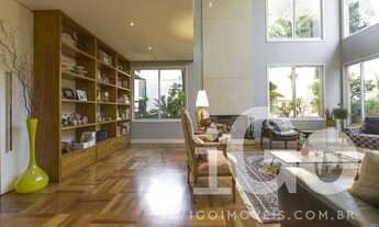 Imagem: Condominio em rua maravilhosa, muito verde