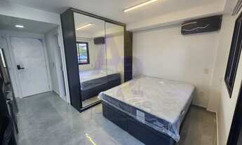 Imagem 3: Apartamento studio moderno reformado e mobiliado em prédio com estrutura de lazer completo