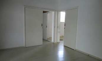 Imagem 4: Casa para aluguel possui 216 metros quadrados com 6 quartos em Barroca - Belo Horizonte