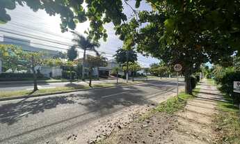 Imagem 2: Lote/Terreno para venda com 450 metros quadrados em Jurerê Internacional - Florianópolis