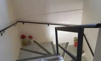 Imagem 5: CASA COM DOIS PAVIMENTOS NA MEIA PRAIA zona II