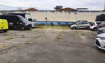 Imagem 4: Terreno plano, a poucos metros da estação do metro, vende junto com outros lotes, total de
