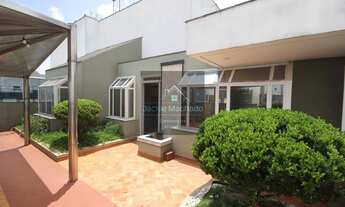 Imagem 2: Cobertura Duplex em Moema para locação - Com 350m² - 3 suítes - 3 vagas