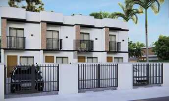 Imagem 4: Sobrado Geminado para Venda em Joinville, Jardim Iririú, 2 dormitórios, 1 banheiro, 2 vaga