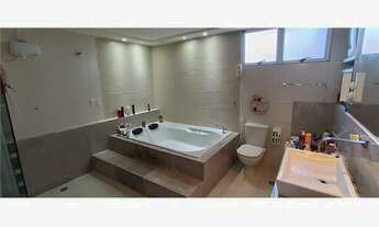 Imagem 5: Casa com 6 dormitórios na principal do Barro duro, 816m2, excelente localização!