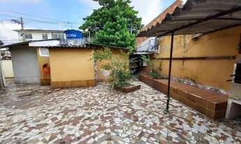 Imagem 3: Boa casa frente com quintal e três quartos