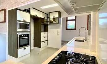 Imagem 2: Casa para venda com 280 metros quadrados com 4 quartos em Moema - São Paulo - SP