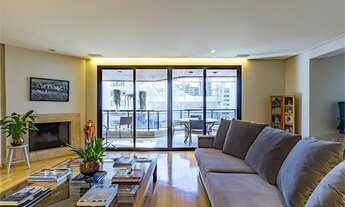 Imagem 2: Apartamento com 3 Quartos sendo 03 suítes com closet, à Venda, 245 m² em Higienópolis