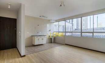 Imagem 2: Apartamento com 2 dormitórios à venda, 85 m² por R$ 259.000,00 - Centro - Curitiba/PR