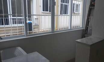 Imagem 4: Apartamento para venda tem 67 metros quadrados com 2 quartos em Leblon - Rio de Janeiro