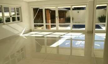 Imagem 2: Alphaville 9 para aluguel e venda com 370 metros quadrados com 4 quartos