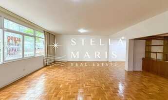 Imagem 2: Ipanema, Quadra da Praia, Apartamento com 200 m2, 4 quartos sendo 2 suítes e 2 vagas para