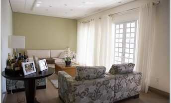 Imagem: Casa à Venda no Jardim Nova Europa em Campinas