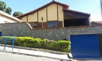 Imagem 4: Casa ampla com closet, piscina ampla área externa 3 vagas cobertas