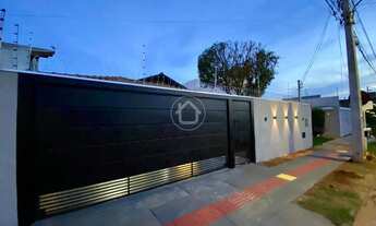 Imagem: CASA 3 QUARTOS SENDO 1 SUÍTE, PISCINA