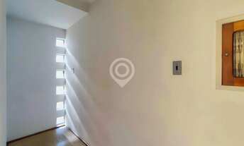 Imagem 4: Casa de rua - / Residencial / Centro