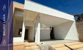 Imagem: Casa à venda no Bairro Fernão Dias- Igarapé/MG