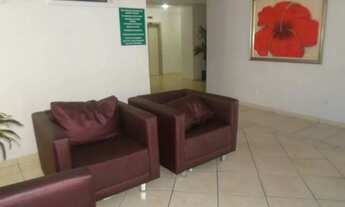 Imagem 2: 03 quartos, 01 suíte com closet, armários. Na rua do Grego Restaurante