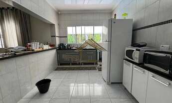 Imagem 3: Linda casa com 3 dormitórios, em frente à área verde no Ninho Verde 1, acesso de asfalto