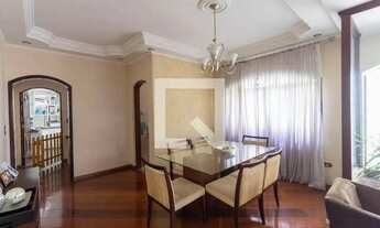 Imagem 6: Casa à Venda - Artur Alvim, 5 Quartos, 250 m2