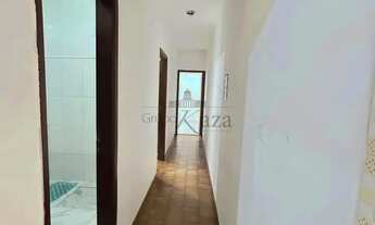 Imagem 5: Oportunidade - Casa Geminada - Vila Ester - 3 Dormitórios - 150m²