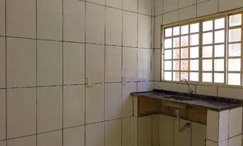 Imagem 6: Casa no Jardim São Guilherme $ 950,00 3 cômodos, sala, cozinha, 1 quarto, banheiro, garage