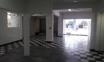 Imagem 3: Loja na Av. Vereador José Diniz, 1200, 347m², 5 vagas