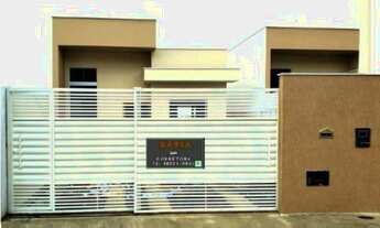 Imagem: A casa e Top 200mil Tomba, próximo da praça